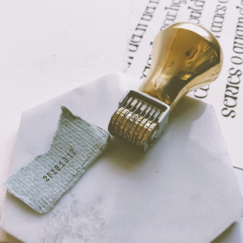 Retro Roller Date Stamp Copper - đánh giá và giá Rubber Date Stamp