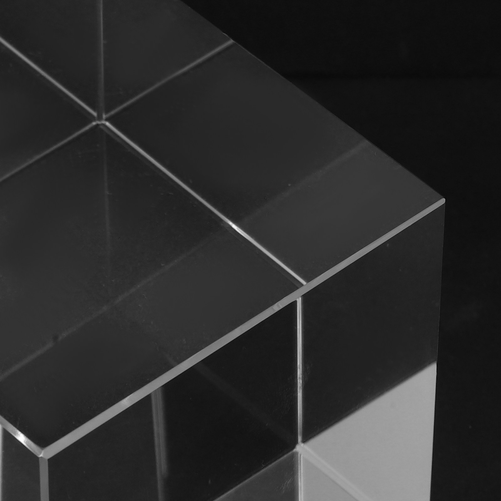 Clear Square Crystal Paperweig - đánh giá và giá Paper Weight Crystal